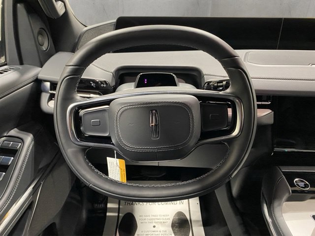 New 2027 Lincoln Navigator L Reserve w/ Jet Appearance Package AWD/4WD image 13