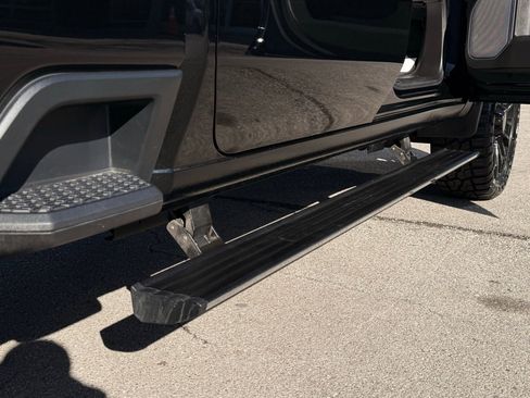 Used 2025 GMC Sierra 2500 Denali Ultimate image 21