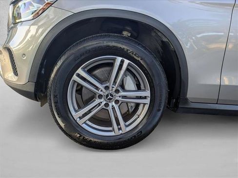 Used 2022 Mercedes-Benz GLC 300 image 23