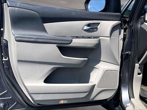 Used 2016 Honda Odyssey SE image 22