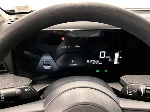 Used 2025 Nissan Kicks SV image 25