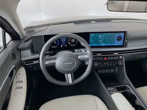 New 2026 Hyundai Sonata SEL FWD image 16