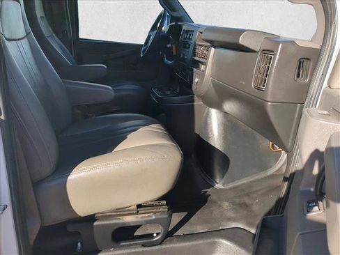 Used 2020 Chevrolet Express 2500 Extended w/ Driver Convenience Package image 18