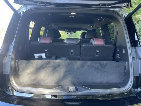 New 2026 INFINITI QX80 Autograph w/ Premium Cargo Package AWD/4WD image 28