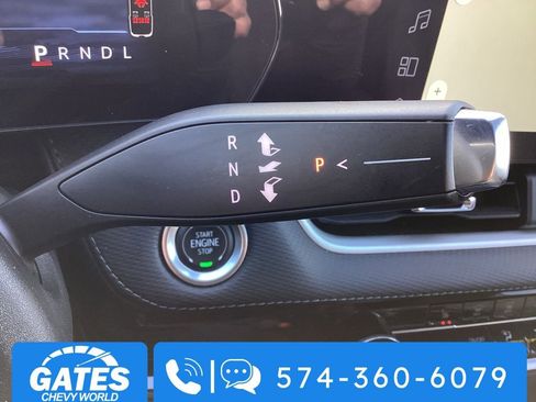 Used 2025 Chevrolet Equinox LT image 22