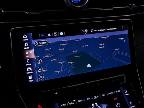 Used 2023 Maserati Grecale GT image 19