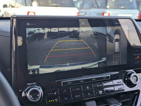 Used 2020 Toyota Highlander Platinum image 21