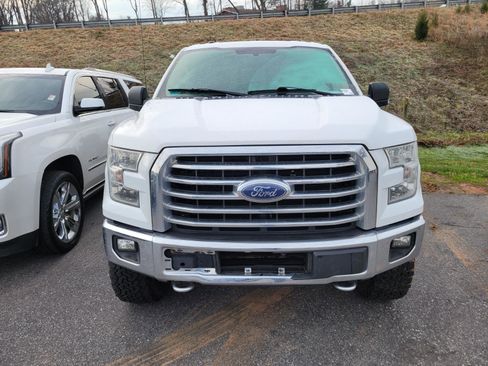 Used 2015 Ford F150 XLT w/ Equipment Group 302A Luxury image 2