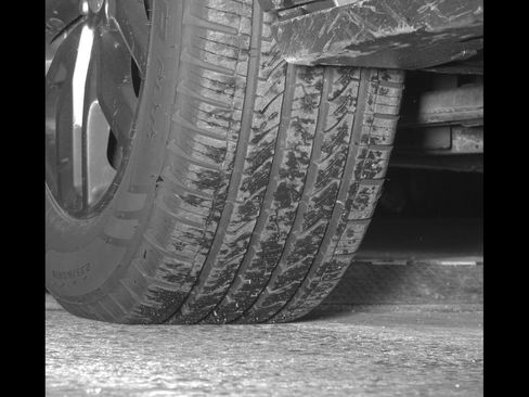 Used 2017 GMC Acadia SLT image 17