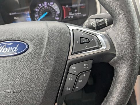 Used 2020 Ford Edge SEL w/ Convenience Package AWD/4WD image 29