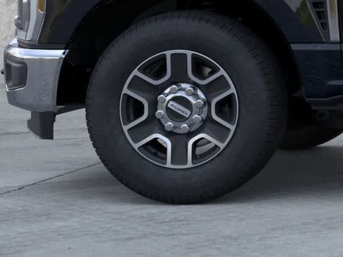 New 2026 Ford F350 Lariat image 19