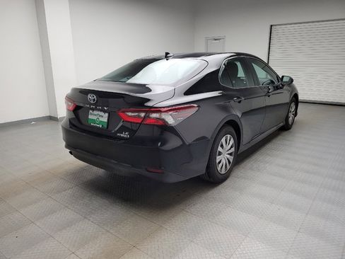 Used 2022 Toyota Camry LE FWD image 9