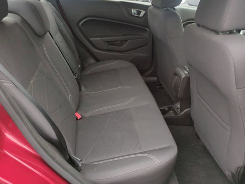 Used 2014 Ford Fiesta SE image 20