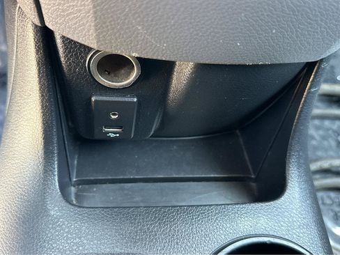 Used 2015 Nissan NV200 SV w/ Technology Package FWD image 25