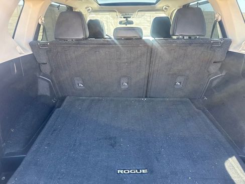 Used 2023 Nissan Rogue SV w/ SV Premium B Package FWD image 30