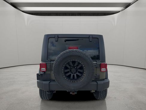 Used 2015 Jeep Wrangler Unlimited Sport image 5