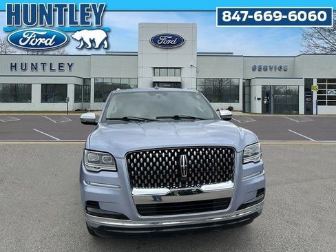 Used 2023 Lincoln Navigator L Black Label image 3