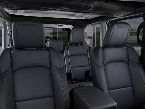 New 2026 Jeep Wrangler Unlimited Sahara AWD/4WD image 26