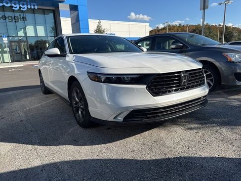 Certified 2023 Honda Accord EX image 7