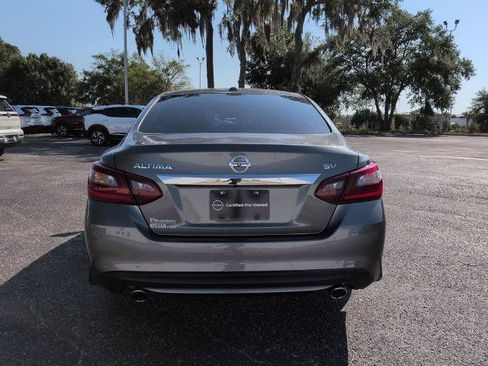 Certified 2018 Nissan Altima 2.5 SV w/ 2.5 SV Technology Package FWD image 5