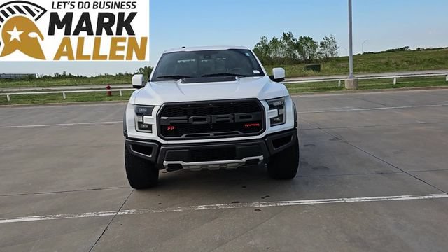 Used 2018 Ford F150 Raptor w/ Equipment Group 802A Luxury AWD/4WD image 3