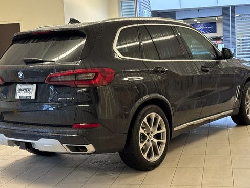 Used 2022 BMW X5 xDrive40i w/ Premium Package image 4