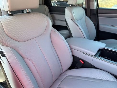 Used 2023 Hyundai Palisade SEL w/ Premium Package image 28