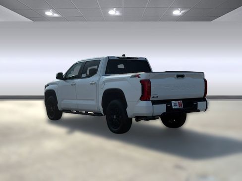 Used 2026 Toyota Tundra SR5 image 3