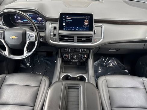 Used 2022 Chevrolet Tahoe LT w/ Luxury Package image 15