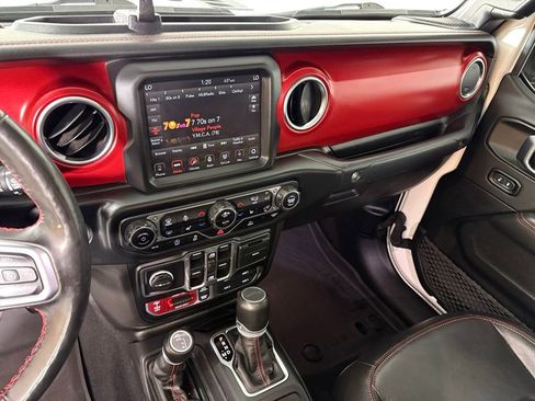 Used 2023 Jeep Gladiator Rubicon w/ Cold Weather Group image 27