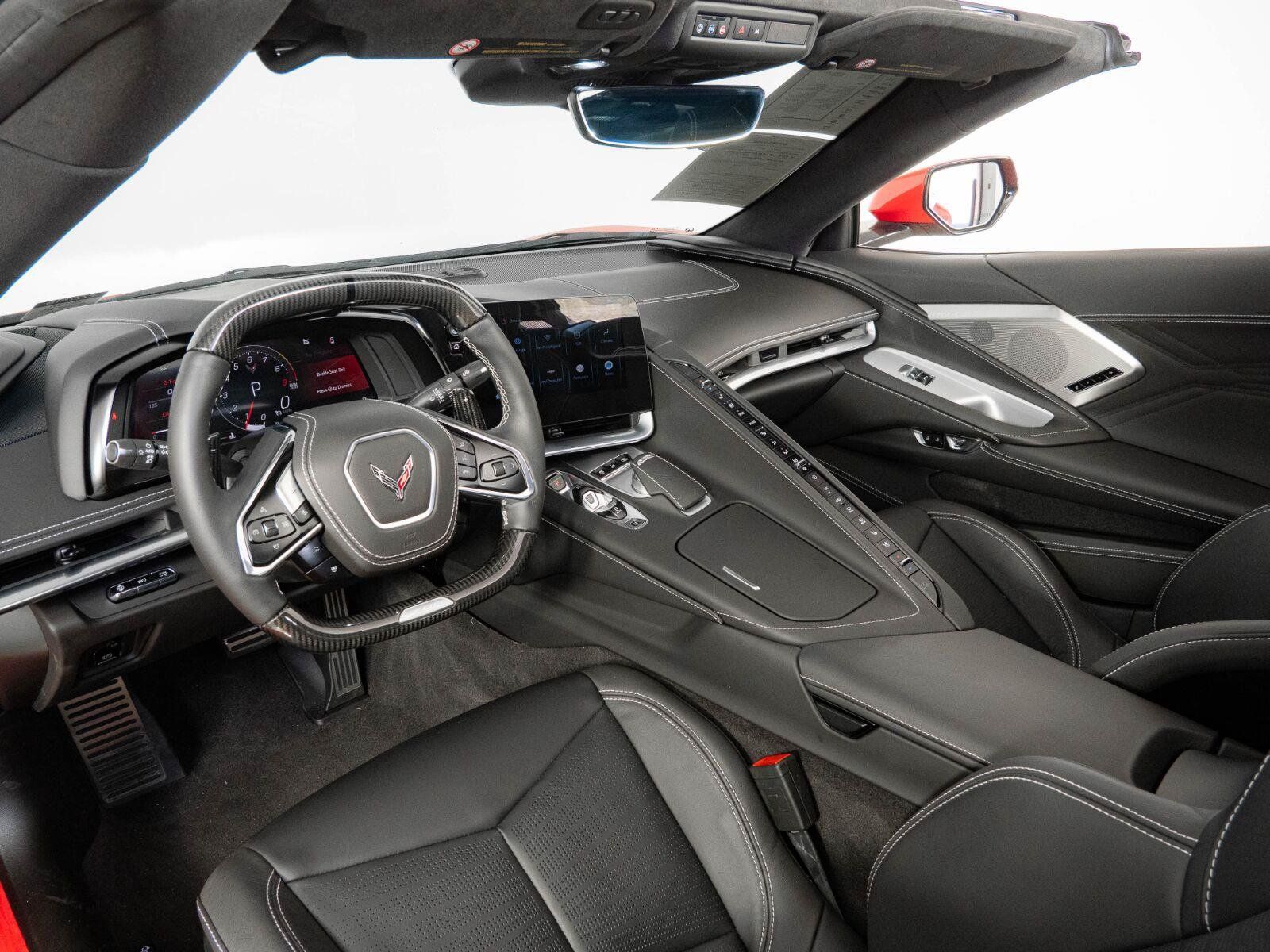 Used 2024 Chevrolet Corvette Z06 RWD image 4
