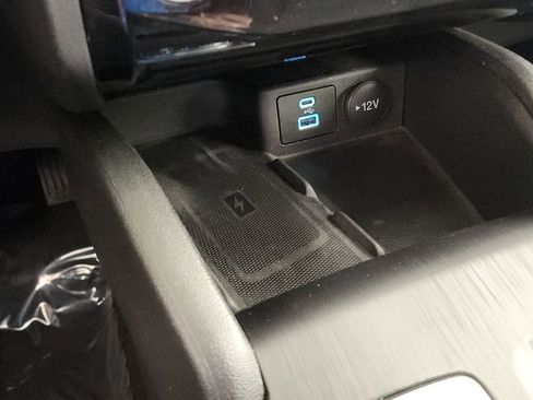 Used 2023 Ford Escape Active w/ Tech Pack #2 image 17