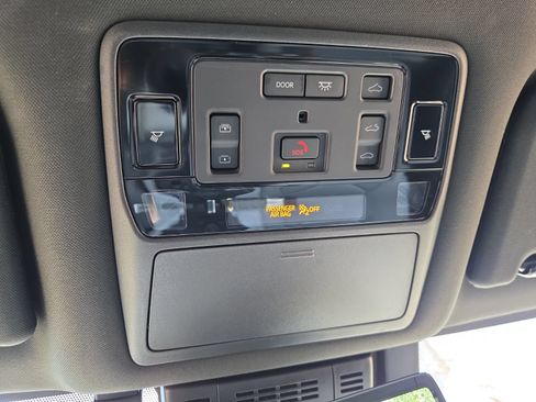 Used 2026 Toyota Grand Highlander AWD Hybrid image 21