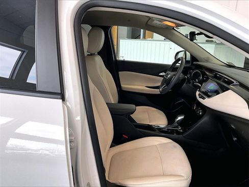 Used 2023 Buick Encore GX Preferred w/ Cold Weather Comfort Package image 11