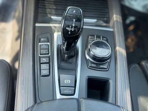 Used 2018 BMW X5 xDrive50i image 18