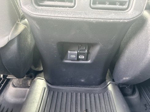 Used 2023 Toyota RAV4 XLE AWD/4WD image 14