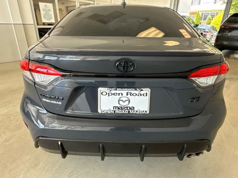 Used 2024 Toyota Corolla SE w/ SE Premium Package FWD image 6