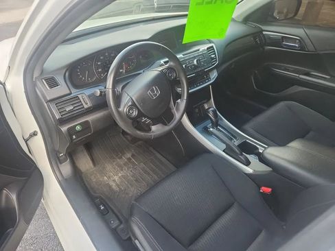 Used 2015 Honda Accord Sport image 7