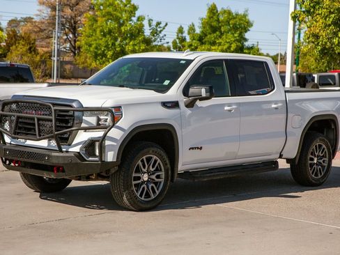 Used 2020 GMC Sierra 1500 AT4 w/ AT4 Premium Package AWD/4WD image 9