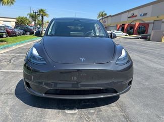 Used 2025 Tesla Model Y Long Range video 2