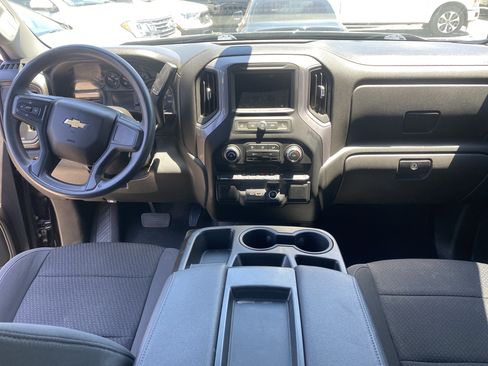 Used 2022 Chevrolet Silverado 1500 Custom RWD image 17