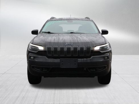 Used 2020 Jeep Cherokee Latitude image 2