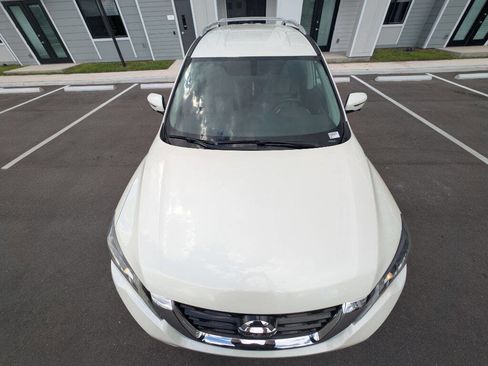 Used 2018 Nissan Pathfinder SL w/ Cargo Package image 4