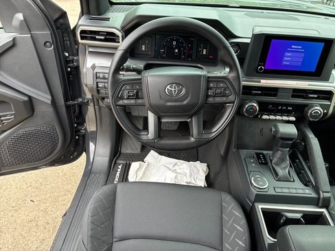 New 2026 Toyota Tacoma SR5 RWD image 18