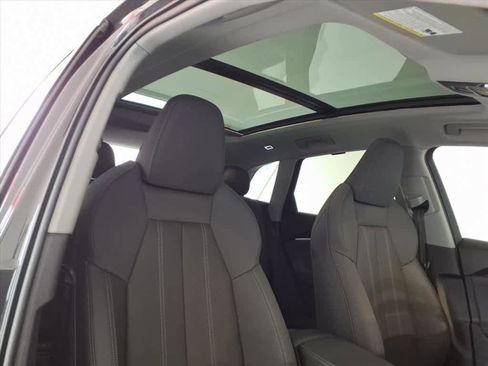 Used 2025 Audi Q5 Premium Plus w/ Premium Plus image 19