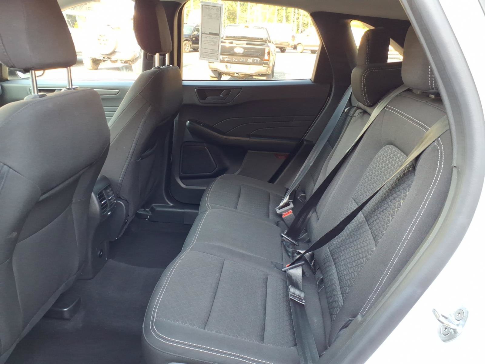 Used 2024 Ford Escape Active AWD/4WD image 32