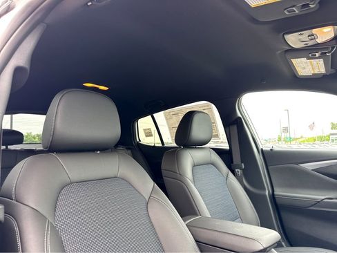New 2026 Buick Envista Preferred w/ Convenience I Package FWD image 5