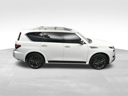 Used 2023 Nissan Armada Platinum w/ Captain's Chairs Package RWD image 23