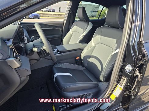 New 2026 Toyota Camry SE FWD image 5