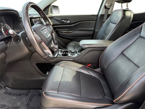 Used 2020 GMC Acadia AT4 image 9